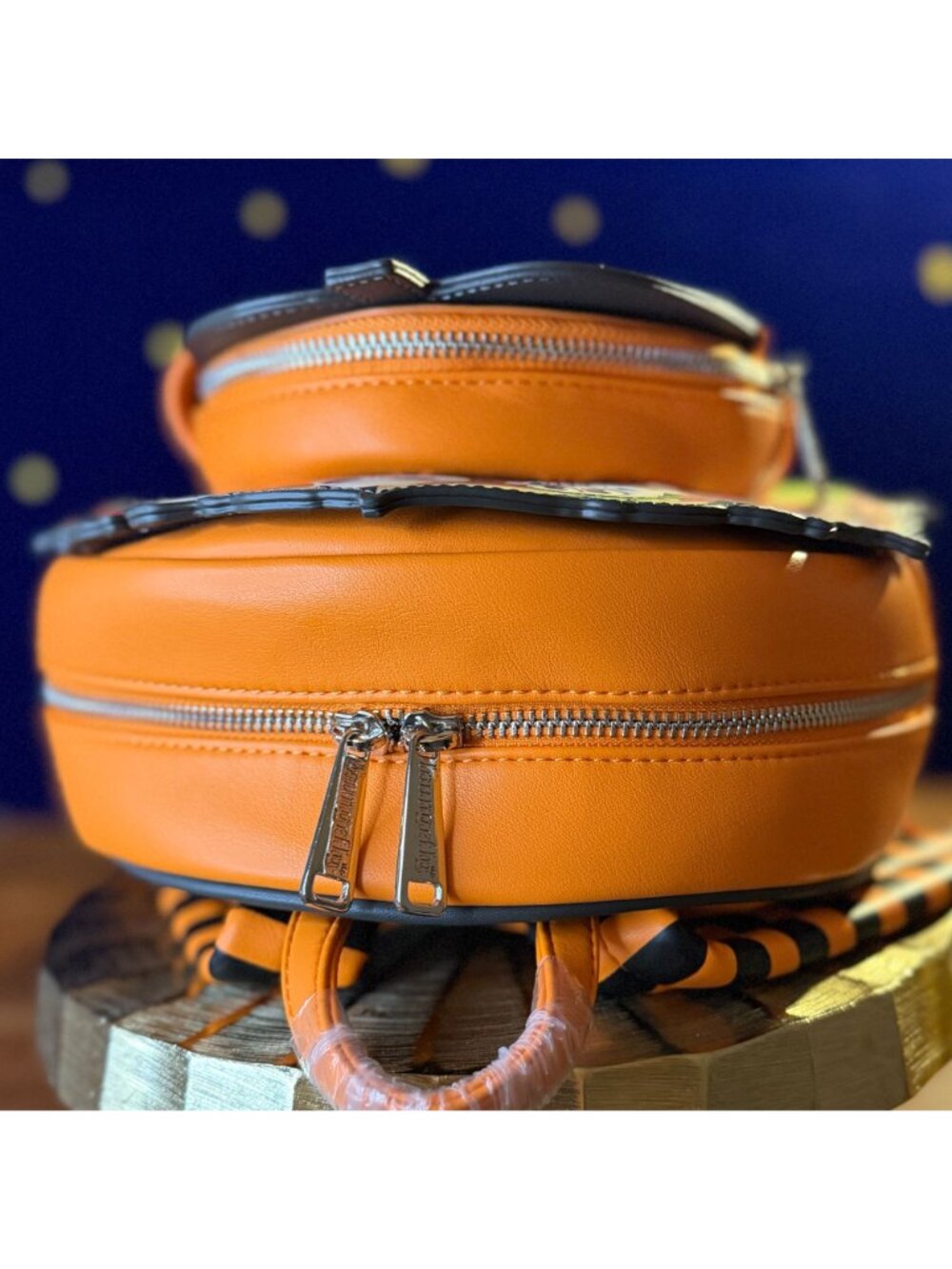 Disney Nightmare Before Christmas Loungefly Cameo Bag - Picture 8 of 13